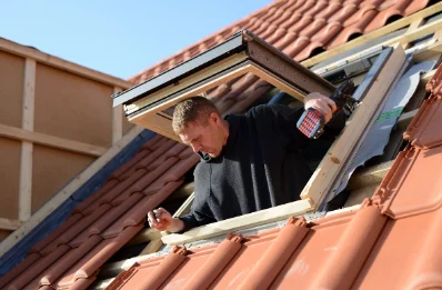 Pose de fenêtres de toit Velux à Bettborn
